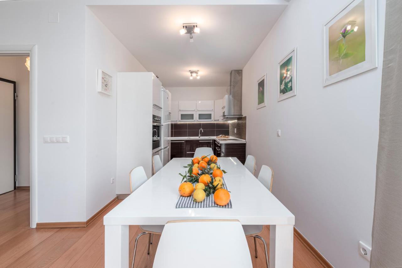 Apartment Adrian Dubrovnik Buitenkant foto
